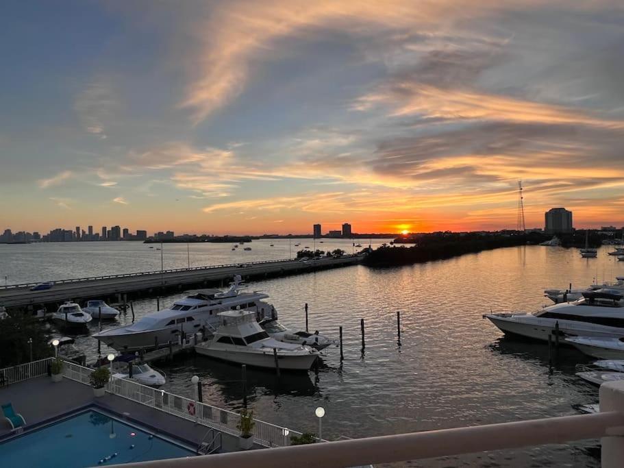 Unique Water Views, Free Parking 1Bed 1 Bath Rooffornomads 416 Apartamento Miami Beach Exterior foto
